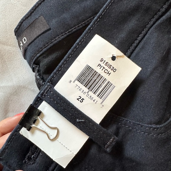 **NWT** J Brand Super Skinny Jeans/Leggins in Pitch - Size 25 - Picture 4 of 11